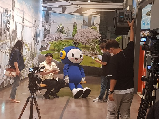 슬기로운 전파생활 촬영사진3
